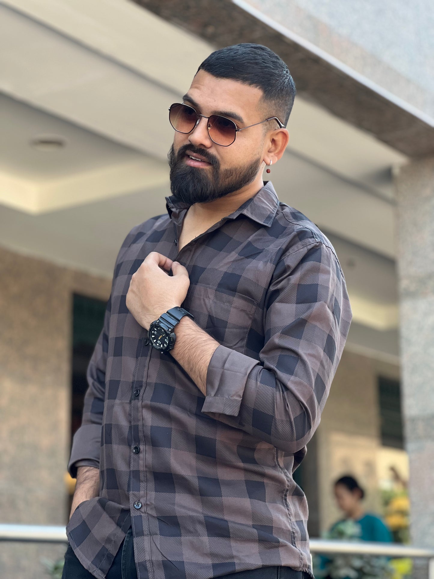 Bold Basis checked brown shirt