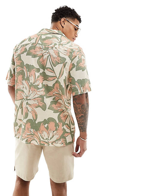 Relaxed revere shirt in textured neutral print