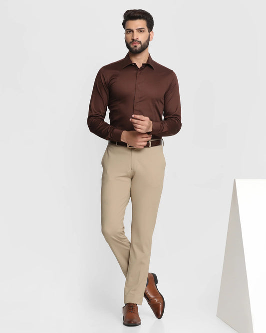 Solid formal shirt in brown