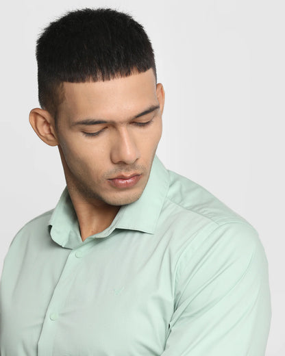 Solid formal shirt in light green