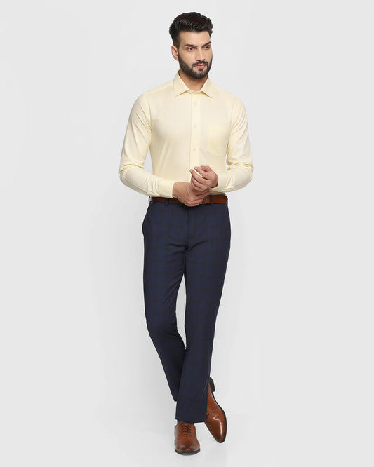Solid formal shirt in lemon yellow