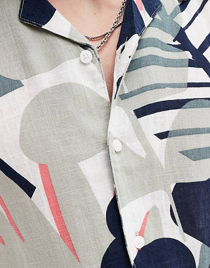 Regular fit linen mix shirt in abstract palm print