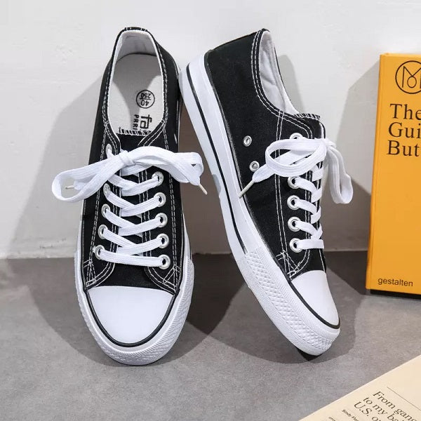 CLASSY BLACK MEN'S CANVAS SNEAKS