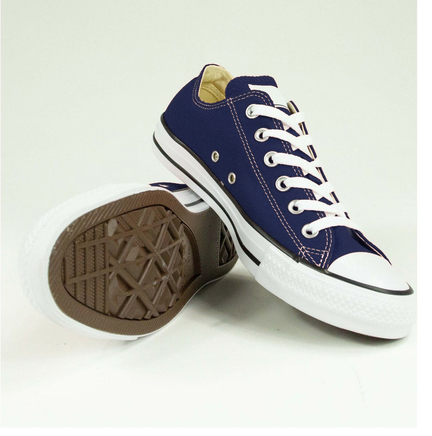 AMAZING MEN'S NAVY SNEAKS